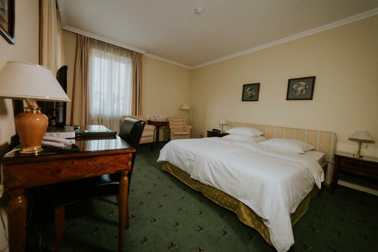 Hotel La Residenza Timișoara Zewnętrze zdjęcie